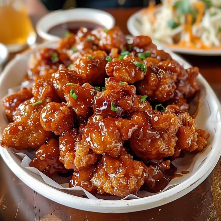 CHILLI CHICKEN or Paneer (CHEESE)