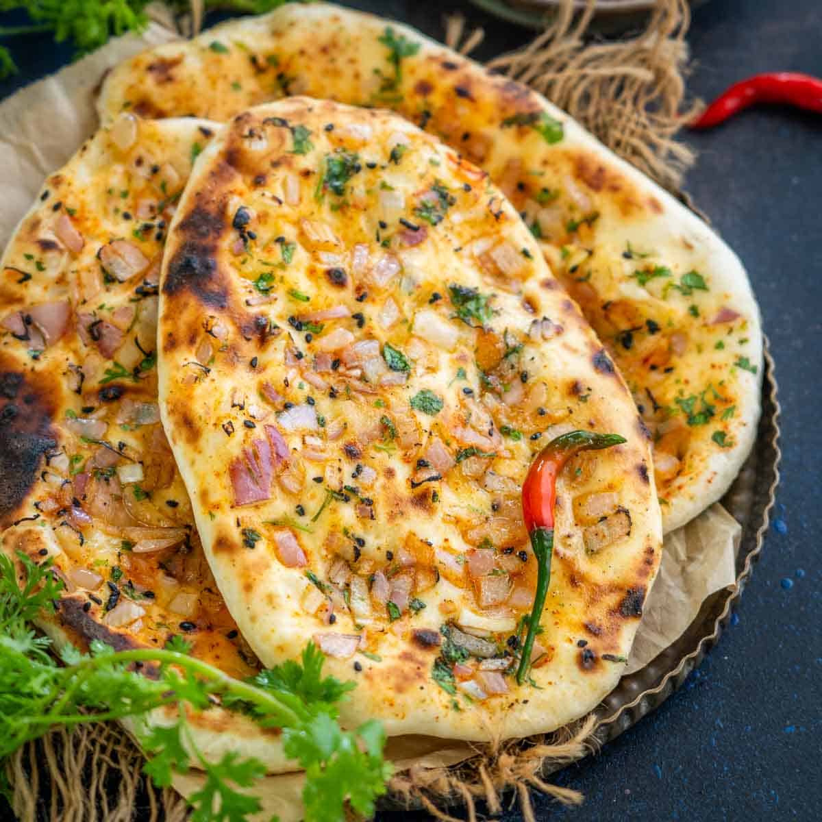 ONION & CHEESE NAAN