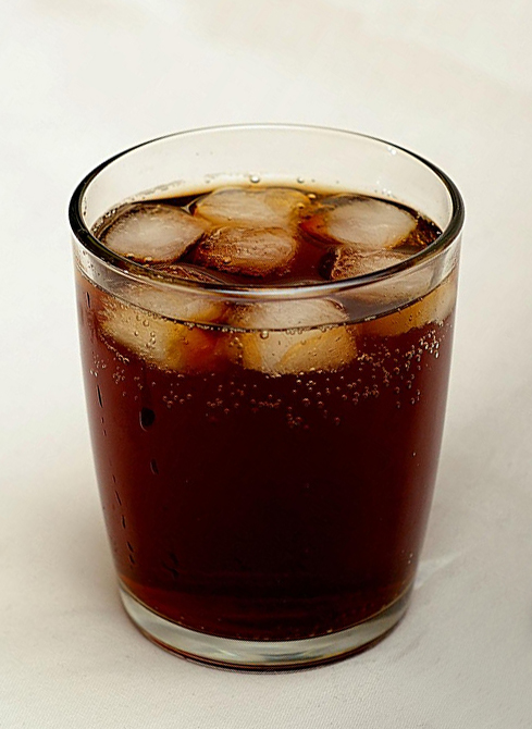 COKE / DIET COKE / LEMONADE /FANTA / LEMON LIME BITTER