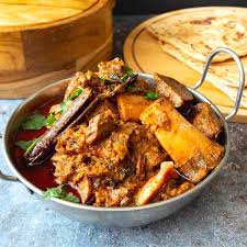TRADITIONAL GOAT CURRY