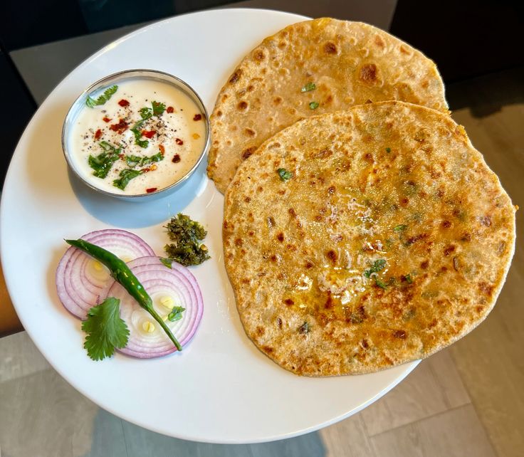 PANEER PARATHA (1 PC)